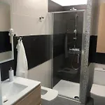 Ocean View First Sea Line Apartamento *